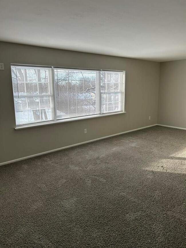 Foto del edificio - 228 E Oak Cliff Ct