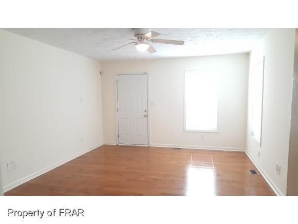 Foto del edificio - 4506 Sterling St