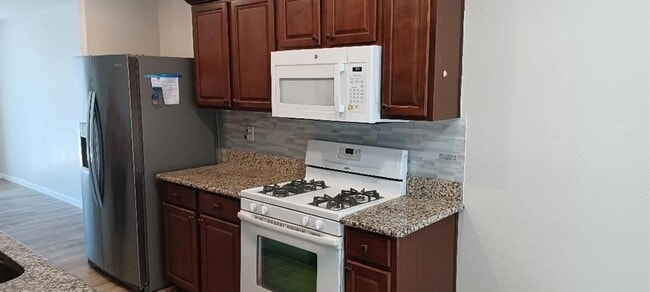 Building Photo - 1509 Jersey Dr