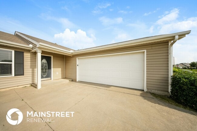 Building Photo - 2524 Waterleaf Dr