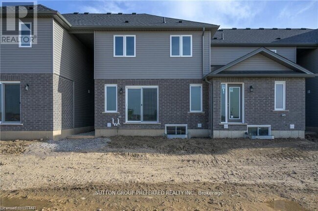 Building Photo - 375 Kennington Way