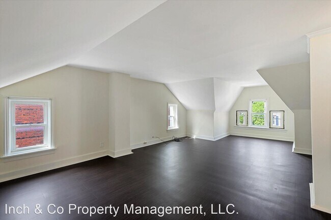Foto del edificio - 5 br, 1.5 bath House - 437 S 14th Street