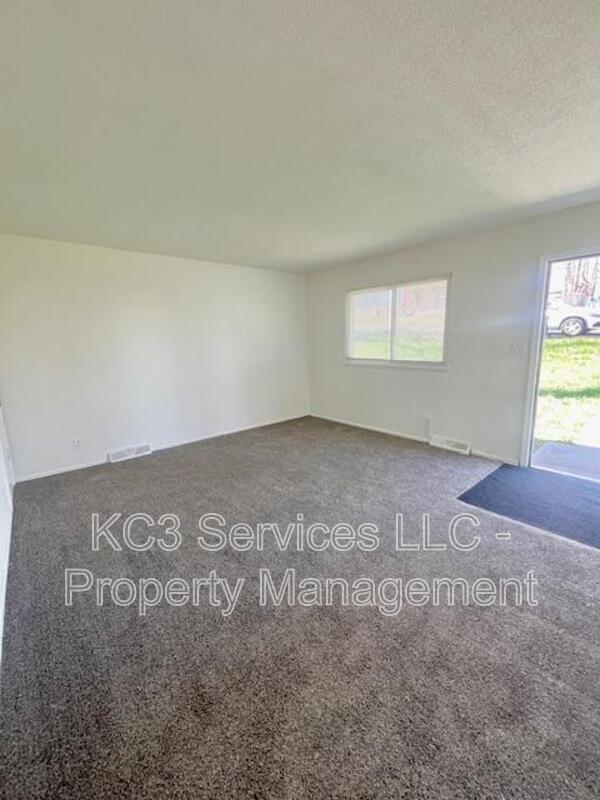 Foto del edificio - 5025 N Bellaire Ave