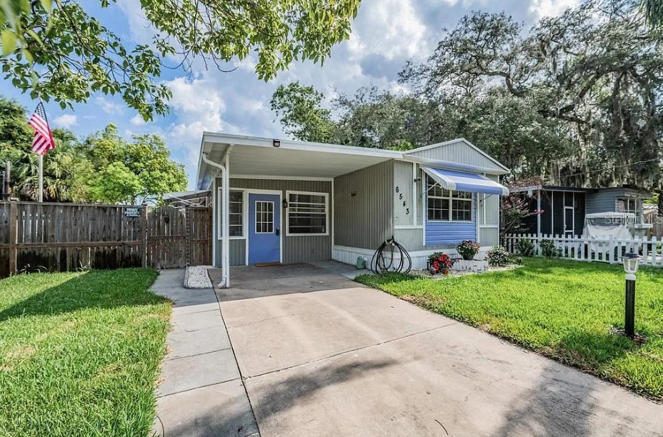 Primary Photo - 6543 Celeste Ln