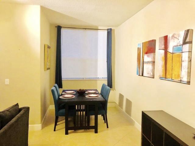 Foto del edificio - 10560 SW Stephanie Way 206