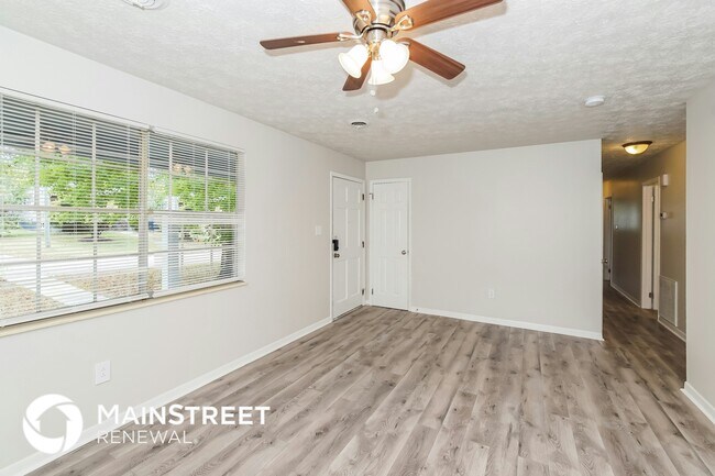 Foto del edificio - 6540 W Garwood Cir