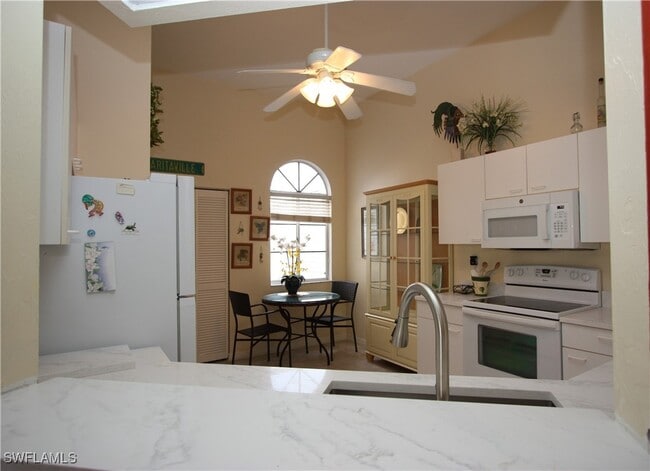 Foto del edificio - 2781 Citrus Lake Dr