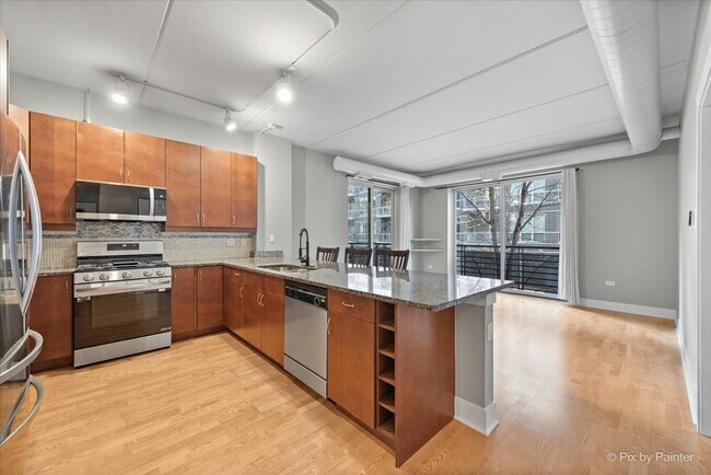 Foto del edificio - 873 N Larrabee St