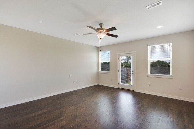 Foto del edificio - 8913 Parker Ranch Cir