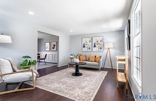 Foto del edificio - 10312 Genlou Rd