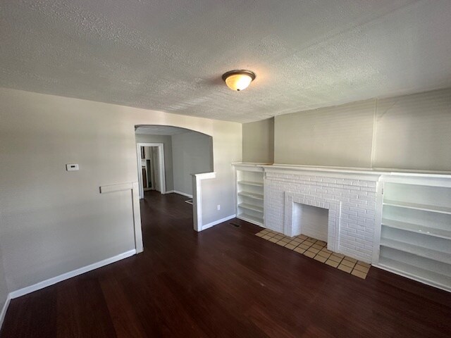 Building Photo - 1491 Republic Ave