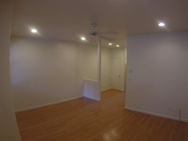 Livingroom - 425 8th St