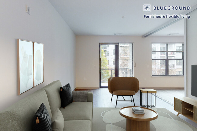 Building Photo - 2987 District Ave