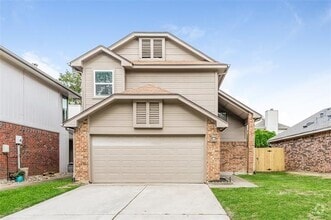 Building Photo - 930 Boxwood Dr