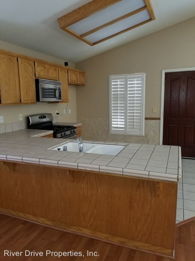 Building Photo - 3 br, 2 bath House - 708 Rancho Vista Dr.