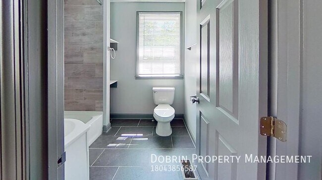 Foto del edificio - 323 S Cherry St