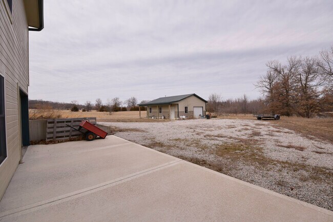 Building Photo - 36408 Bynum Spur Rd