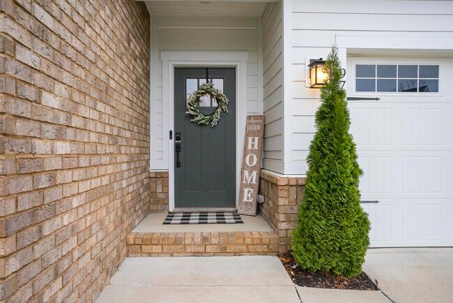 Foto del edificio - 9728 Katz Ln