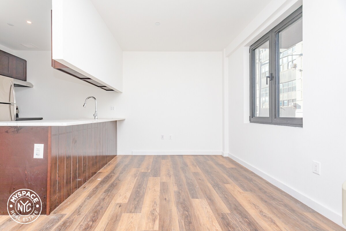 Foto principal - 16 Lawton St