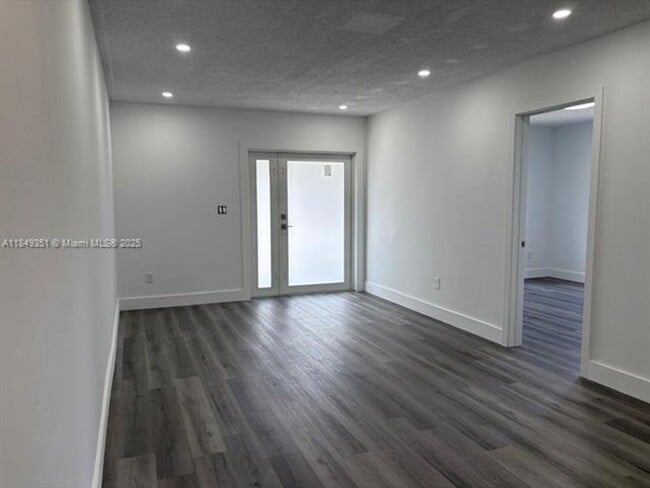 Foto del edificio - 3368 NW 51st Terrace