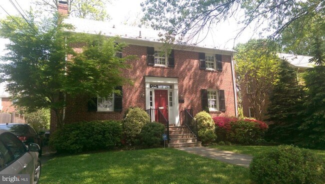 Foto del edificio - 4509 Harling Ln