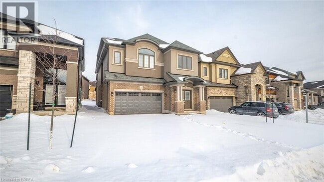 Building Photo - 81 HITCHMAN St