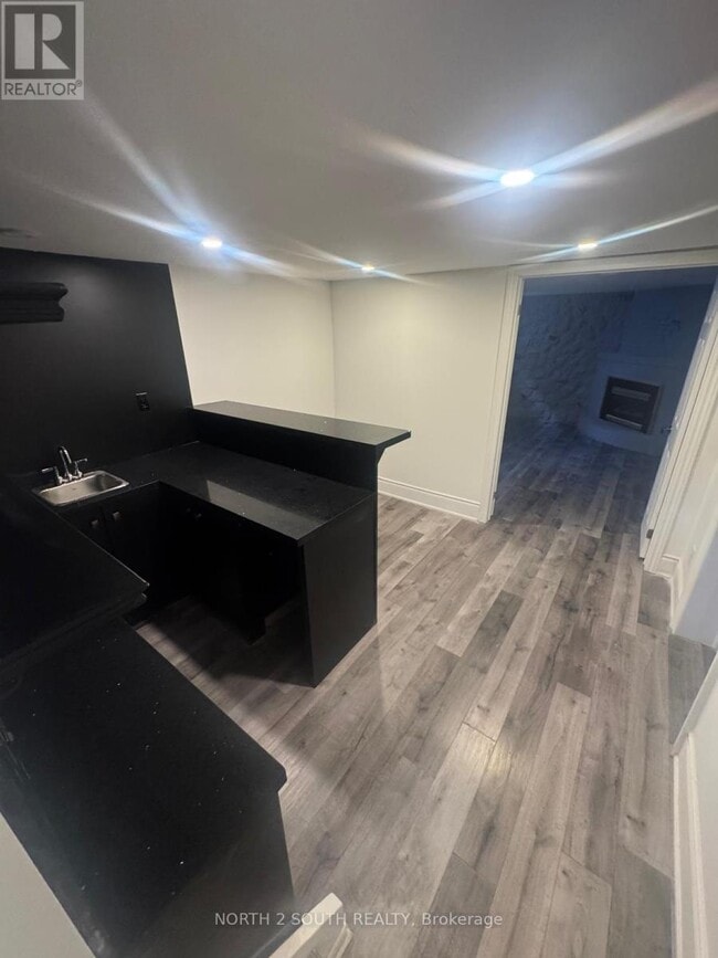 Building Photo - 96 Bamford Crescent