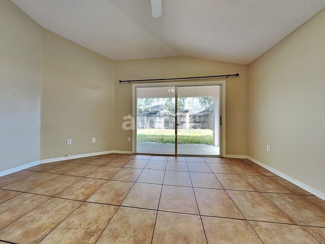 Foto del edificio - 4426 Country Hills Blvd