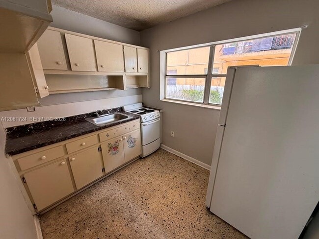 Foto del edificio - 3045 NW 21st Ct