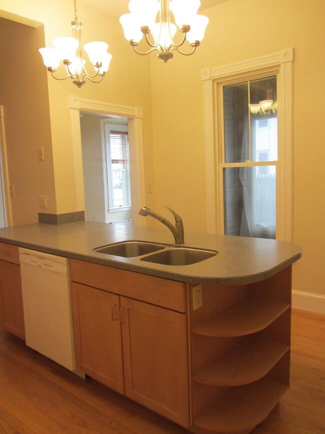 Photo - 157 Alfred St Apartment