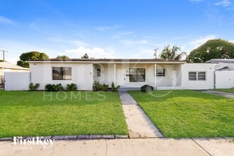 Building Photo - 3010 NW 187th St