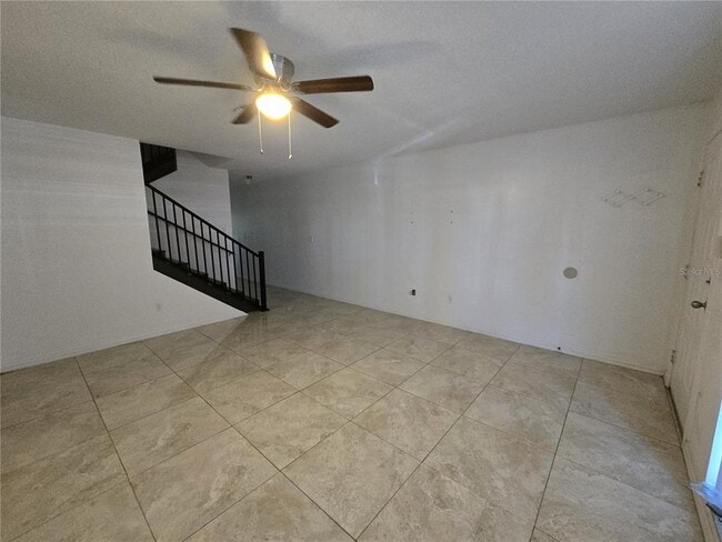 Foto del edificio - 412 Kensington Lake Cir