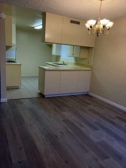 dinning area - 777 E Valley Blvd