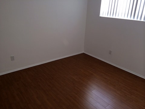 Interior Photo 3 - 1046 S Hobart Blvd
