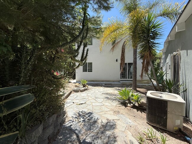 Foto del edificio - 4951 Baja Ct