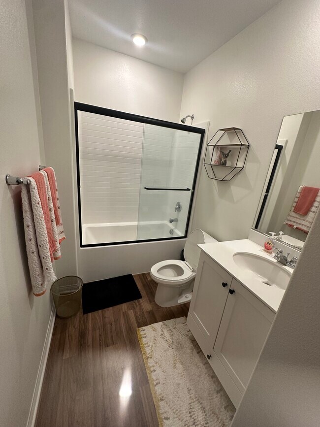 Foto del edificio - 27455 Longview Pl