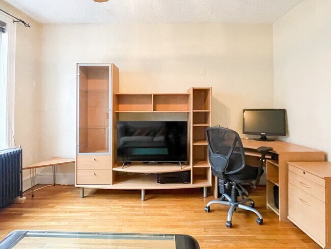 Foto del edificio - 114 Strathmore Rd