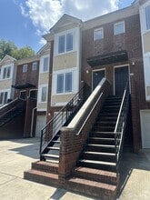 Building Photo - 1229 Lalex Ln