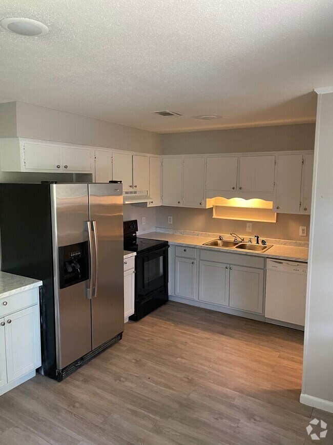 Castlewood Apartments under 2,000 Wilmington, NC 1 Rentals