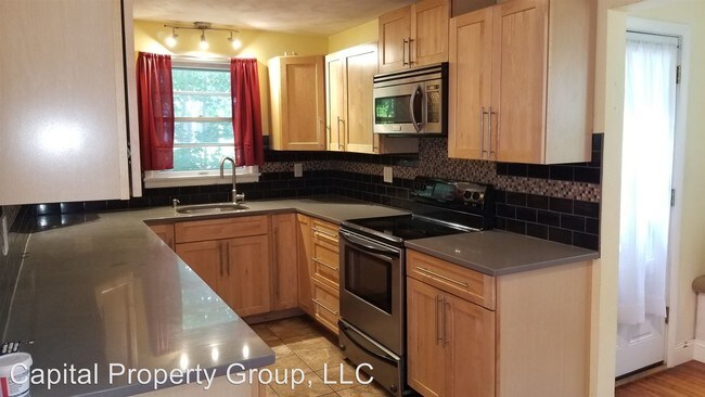Foto del edificio - 3 br, 1.5 bath House - 3 Laurel Ave