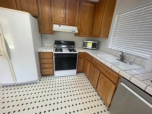 Foto del edificio - 8336 Lonely Hill Way