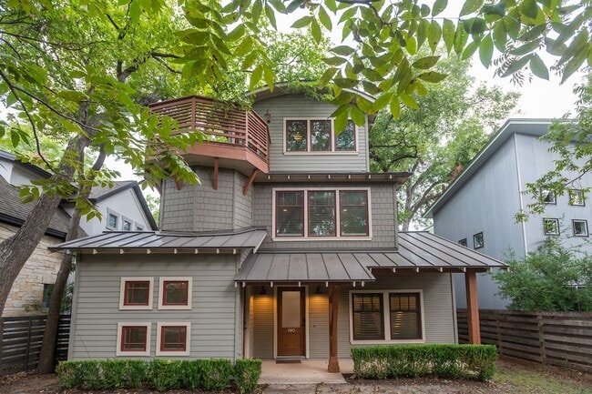 Building Photo - Bouldin Creek Neighborhood - Prime Location - 3/2.5!