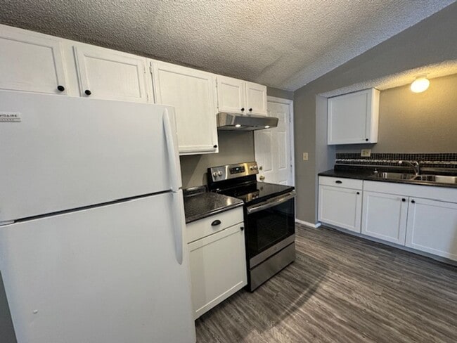 Photo - All New Inside, 3 bed 2 bath , no carpet, detached garage and fenced yard in Norman! House