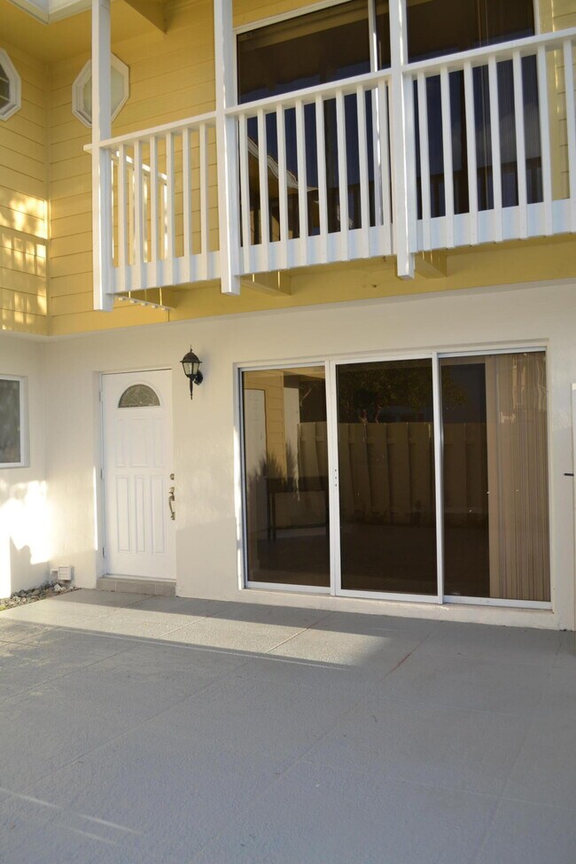 Foto del edificio - 176 Seabreeze Cir