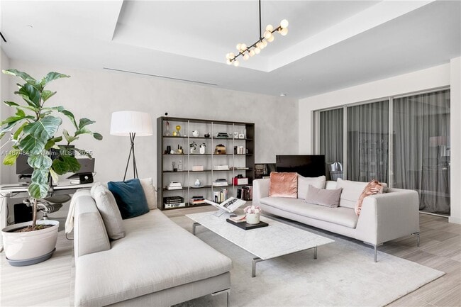 Foto del edificio - 4701 Meridian Ave