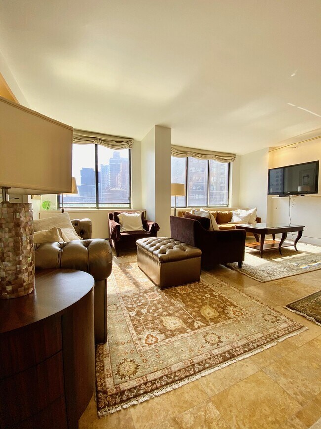 Foto del edificio - 210 E 65th St