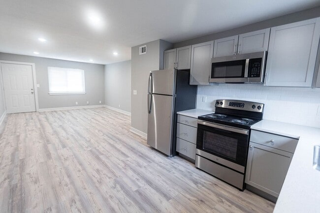 Interior Photo - Shawnee Apartments