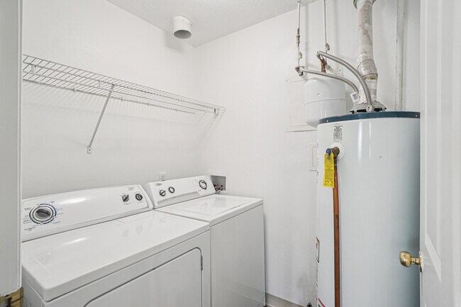 Laundry/Utility Room - Sterling Pointe Apartments