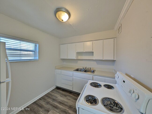 Foto del edificio - 2775 Herschel St