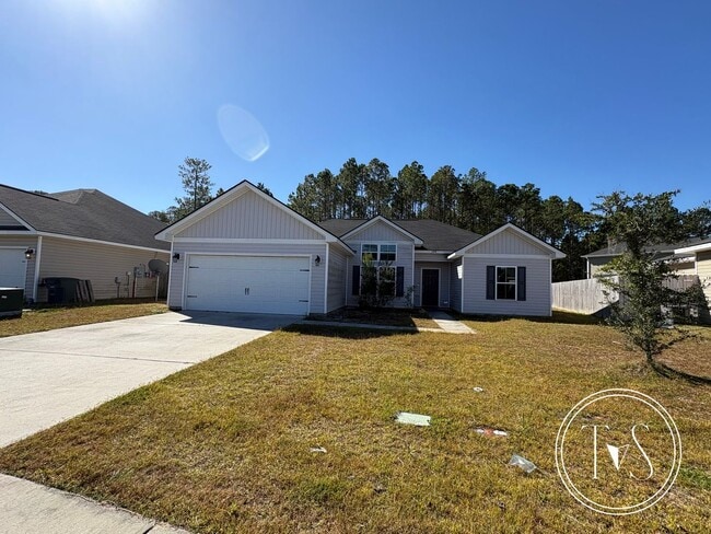 Building Photo - RATE DROP ALERT (was $2200/month)!